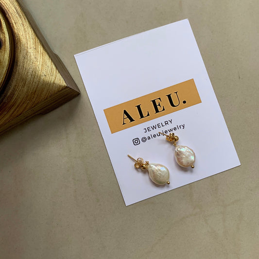 PEARL EARRINGS